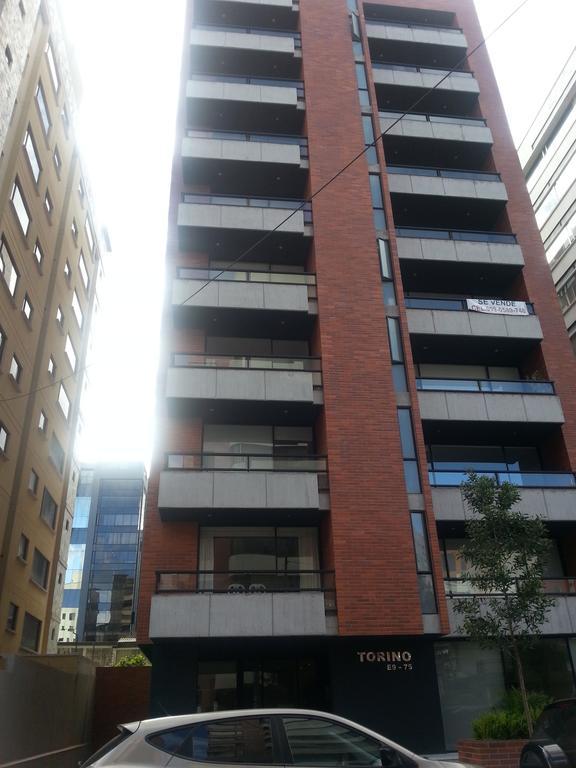 Suites Metropoli Edificio Torino Quito Ngoại thất bức ảnh