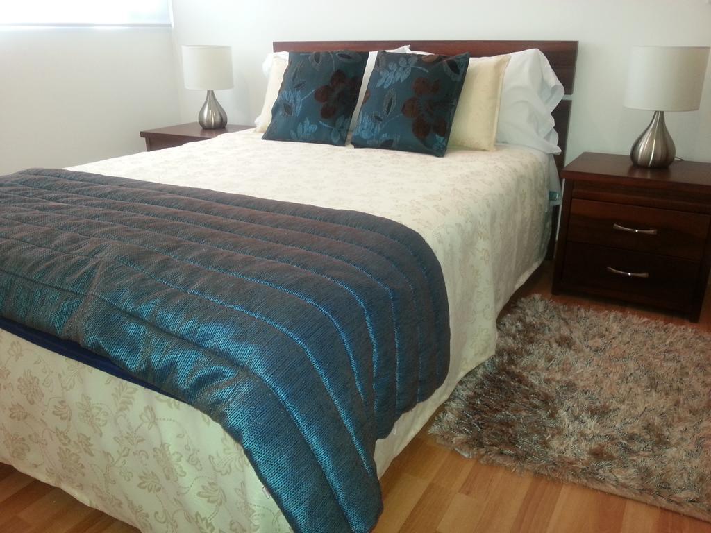 Suites Metropoli Edificio Torino Quito Phòng bức ảnh