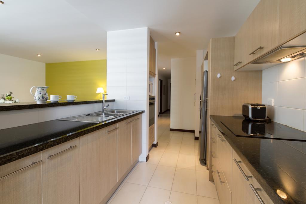 Suites Metropoli Edificio Torino Quito Ngoại thất bức ảnh